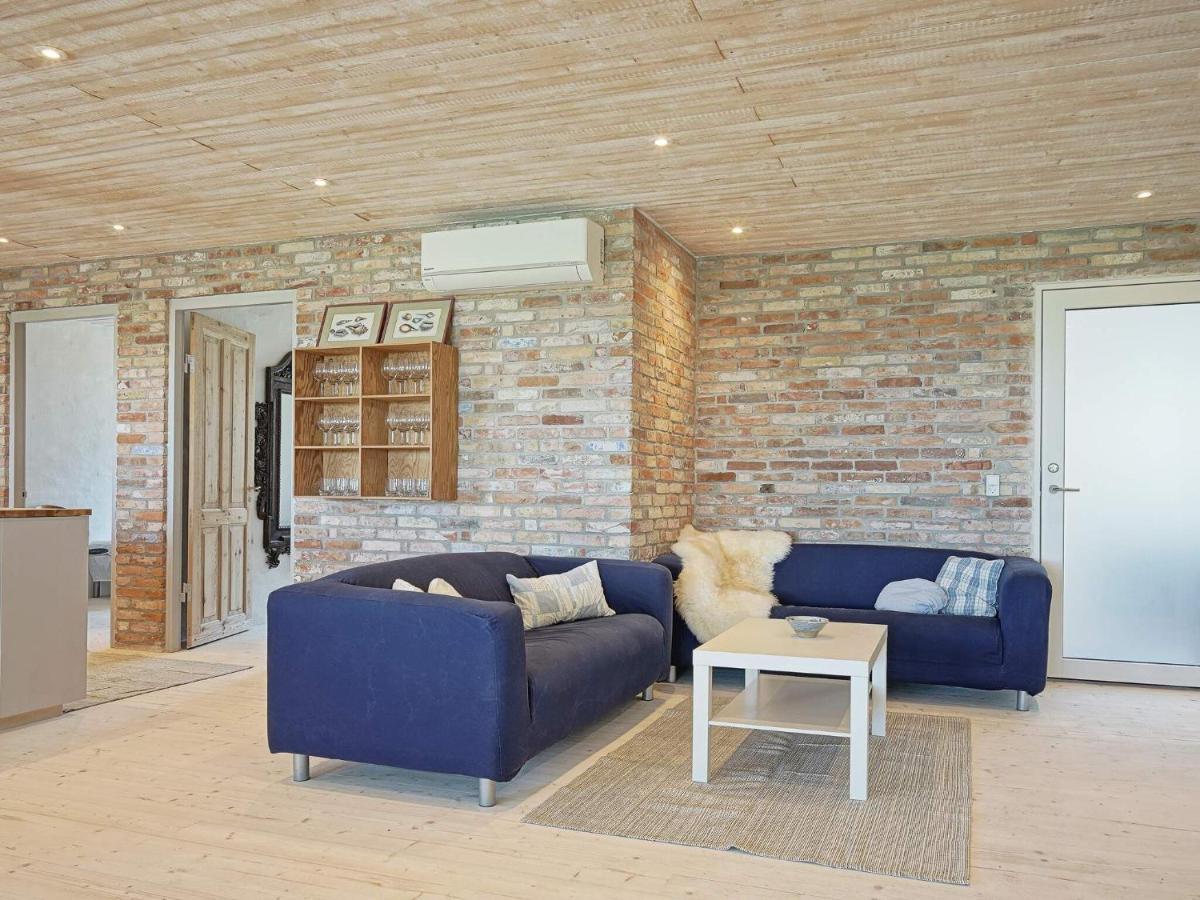 6 Person Holiday Home In สเวเนเค ภายนอก รูปภาพ